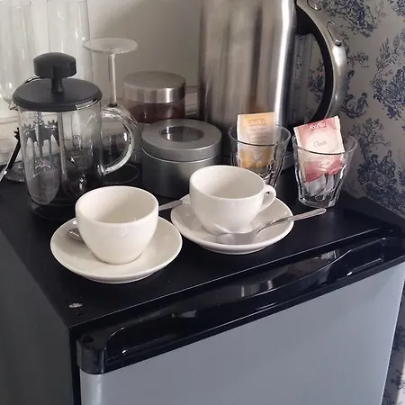 Nocleg ze śniadaniem Miauw Suites, Canal View City Centre Amsterdam